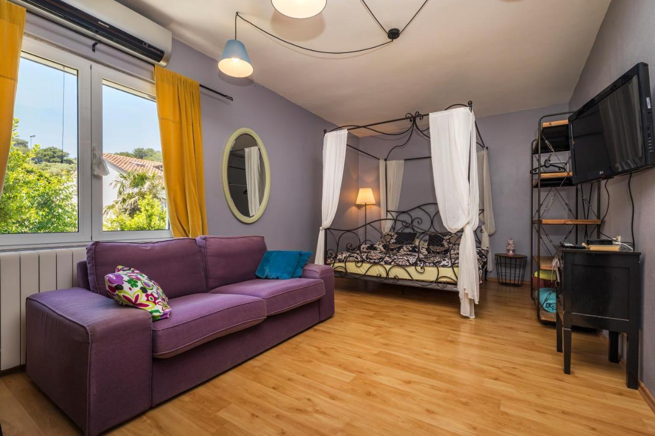 Alaburic Rooms & Apartment มาลีโลชินจ์ ภายนอก รูปภาพ