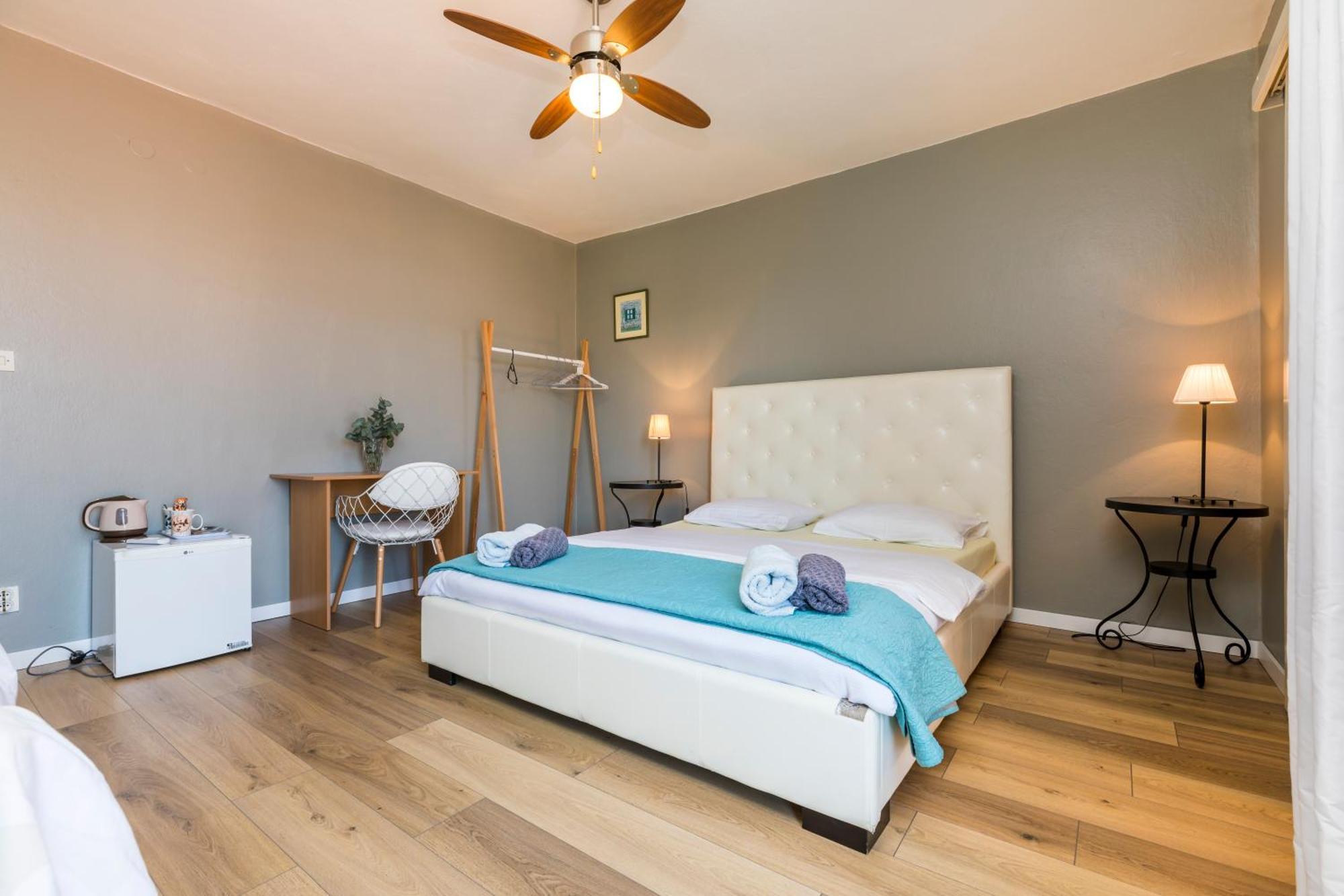 Alaburic Rooms & Apartment มาลีโลชินจ์ ภายนอก รูปภาพ